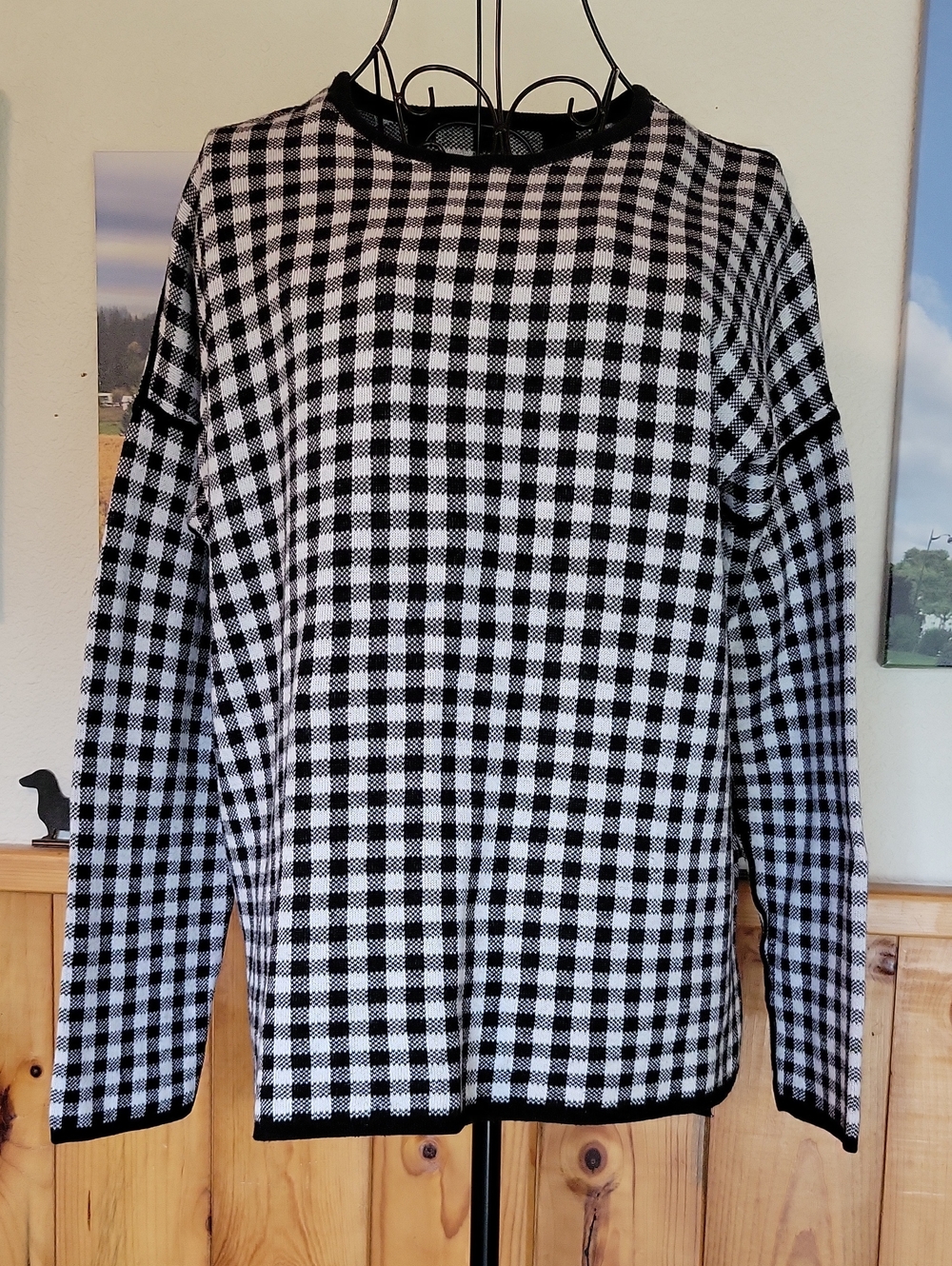 Black & White Gingham Crewneck Sweater - Classic Check